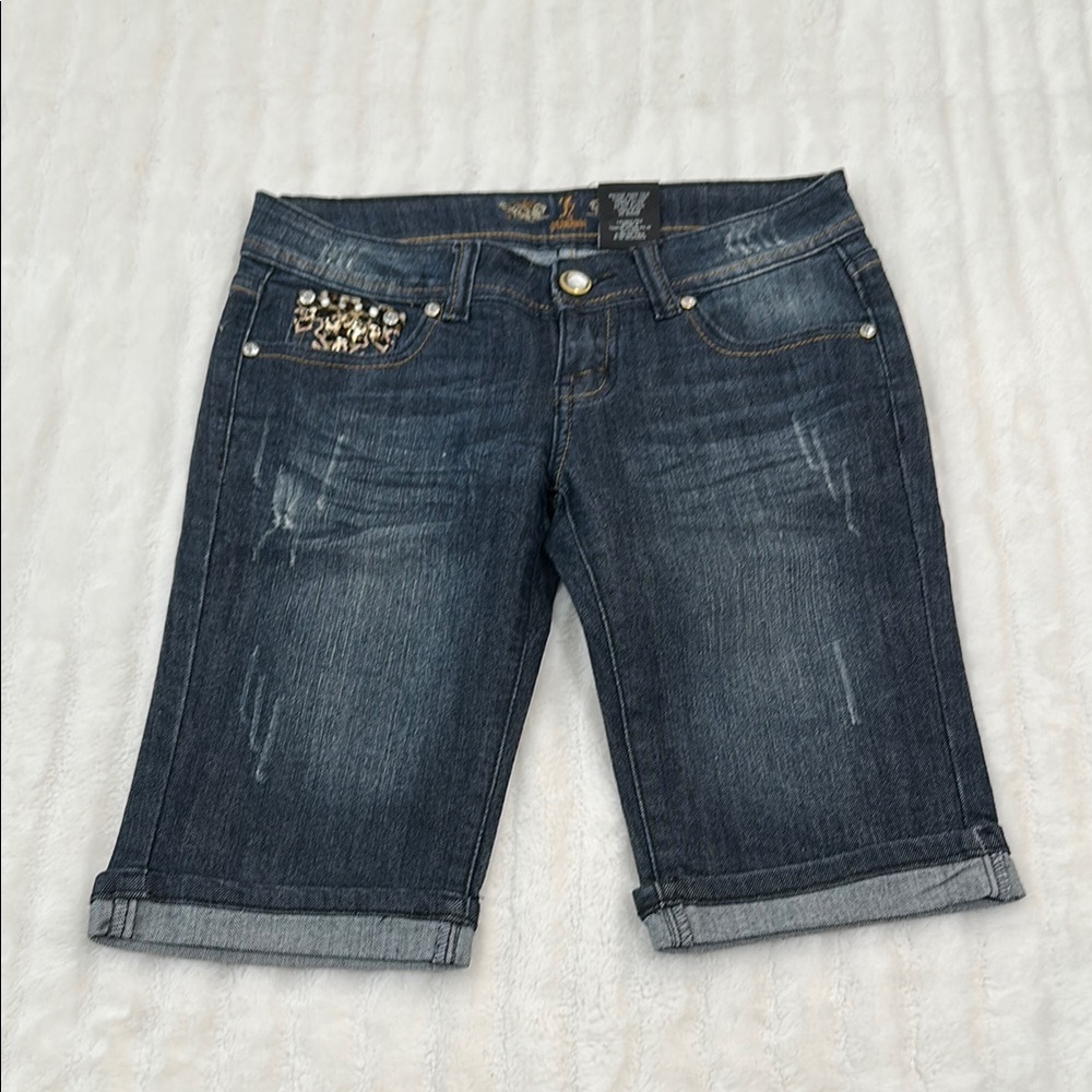 🍏 JZ Premium Bermuda Rhinestone Pocket Denim Liw Rise Shorts